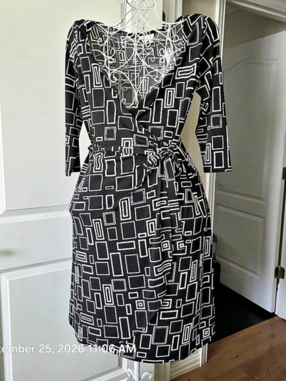 London Times Women's Geometric Midi Dress Size 14 NWT
